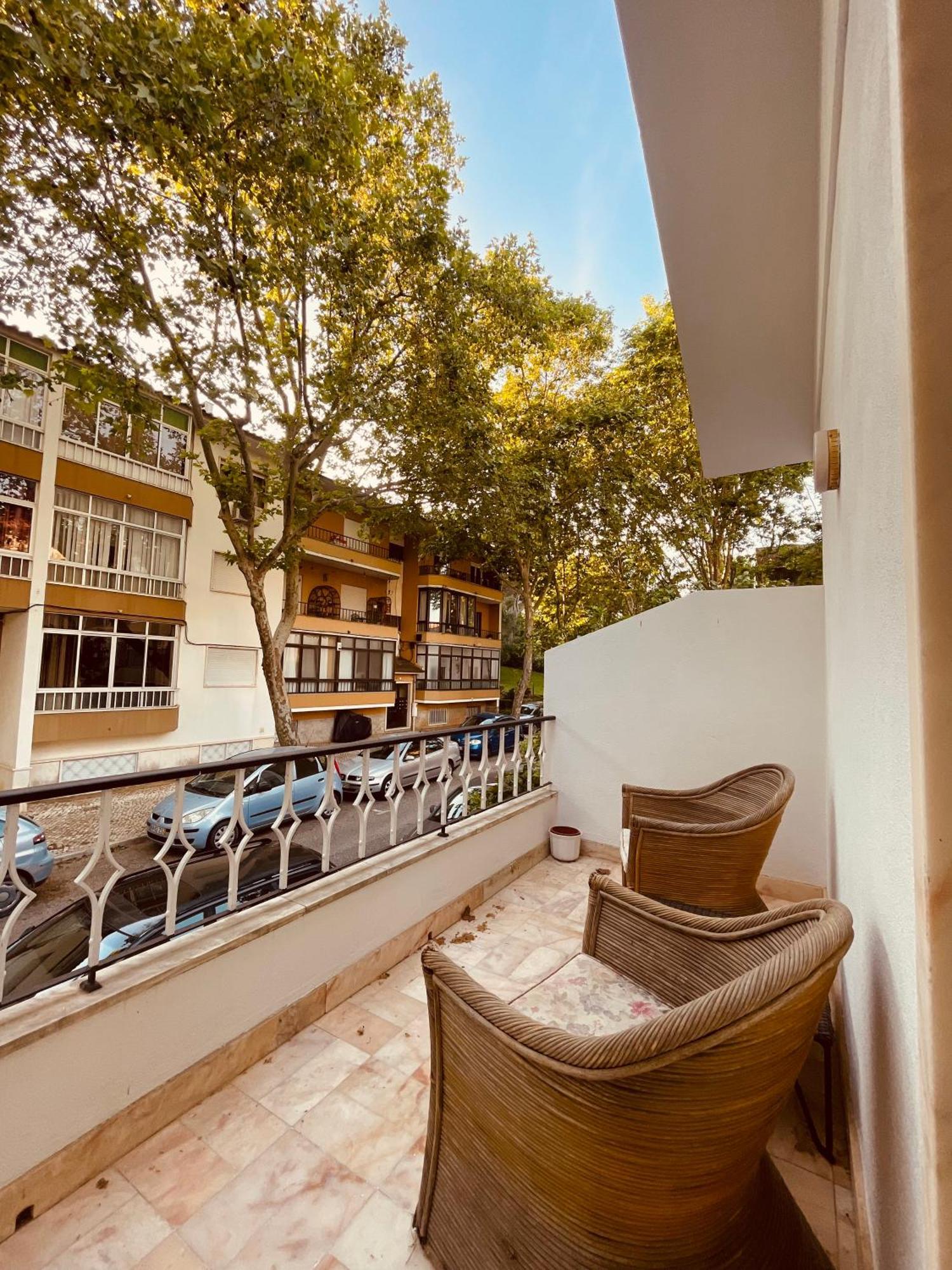 Hostel Lisbon Soul Surf Camp Віавіа Zewnętrze zdjęcie