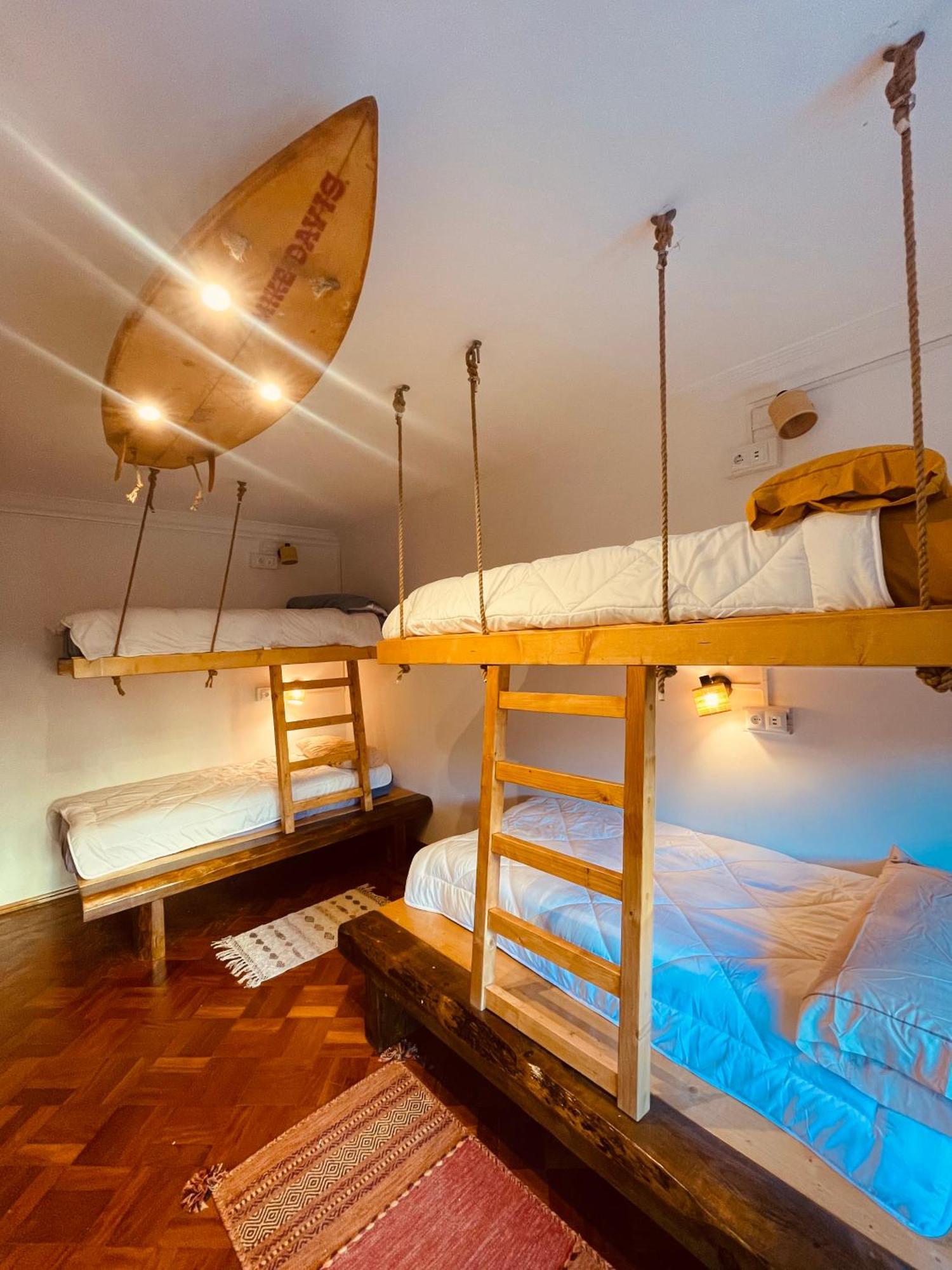 Hostel Lisbon Soul Surf Camp Віавіа Zewnętrze zdjęcie