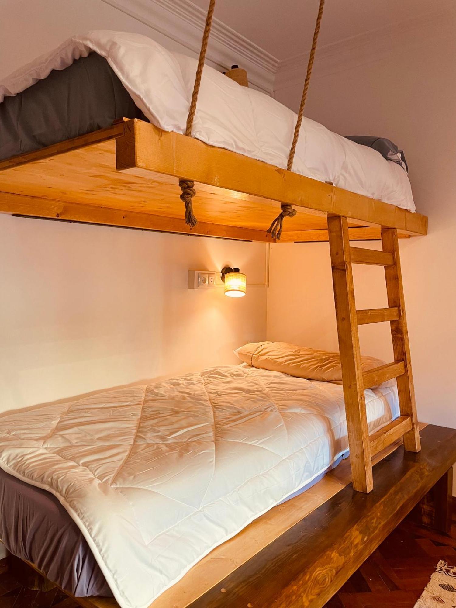 Hostel Lisbon Soul Surf Camp Віавіа Zewnętrze zdjęcie