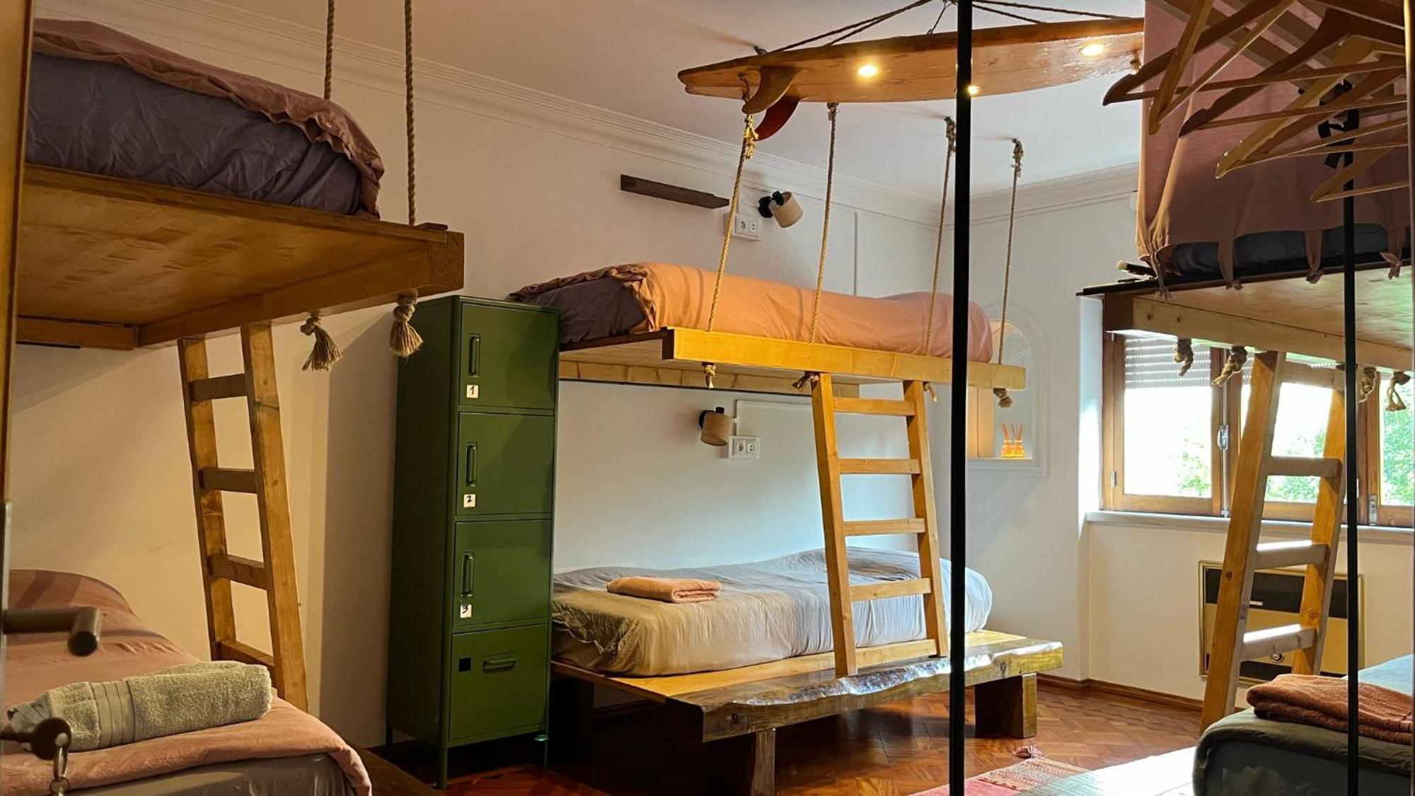 Hostel Lisbon Soul Surf Camp Віавіа Zewnętrze zdjęcie