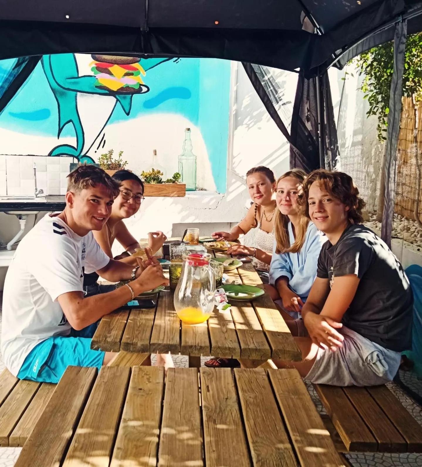 Hostel Lisbon Soul Surf Camp Віавіа Zewnętrze zdjęcie