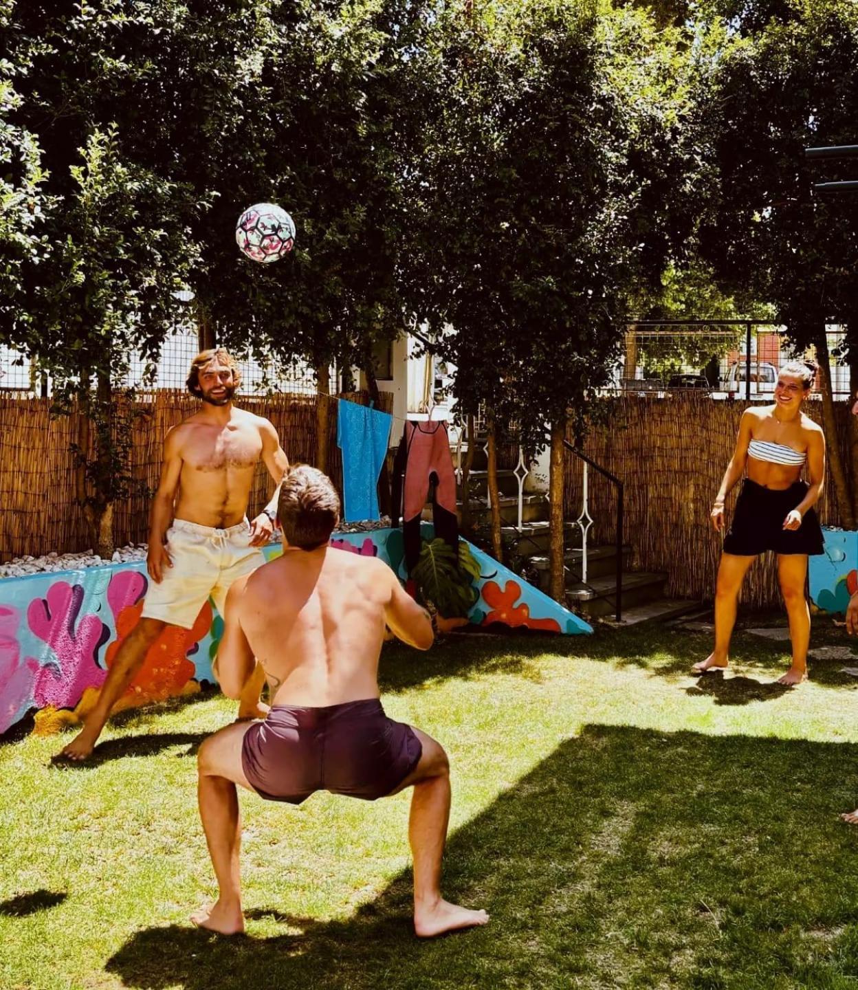 Hostel Lisbon Soul Surf Camp Віавіа Zewnętrze zdjęcie